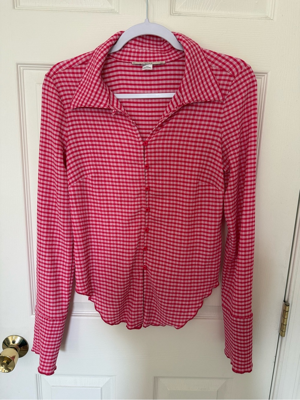 Kimchi Blue “Your Roommates” Crinkle Gingham Button-Down Top
